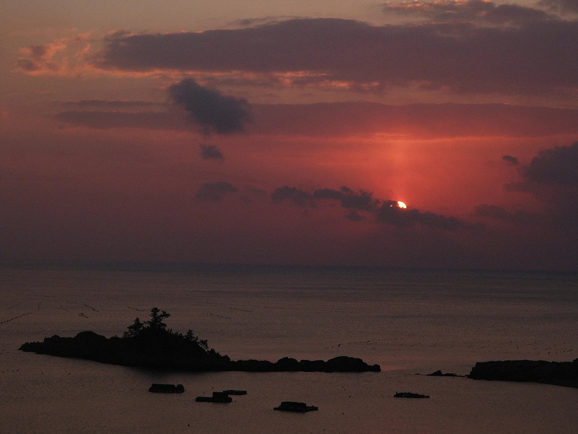 붉게 물든 대양의 끝, 고요한 저녁 노을 · 2009-01-25