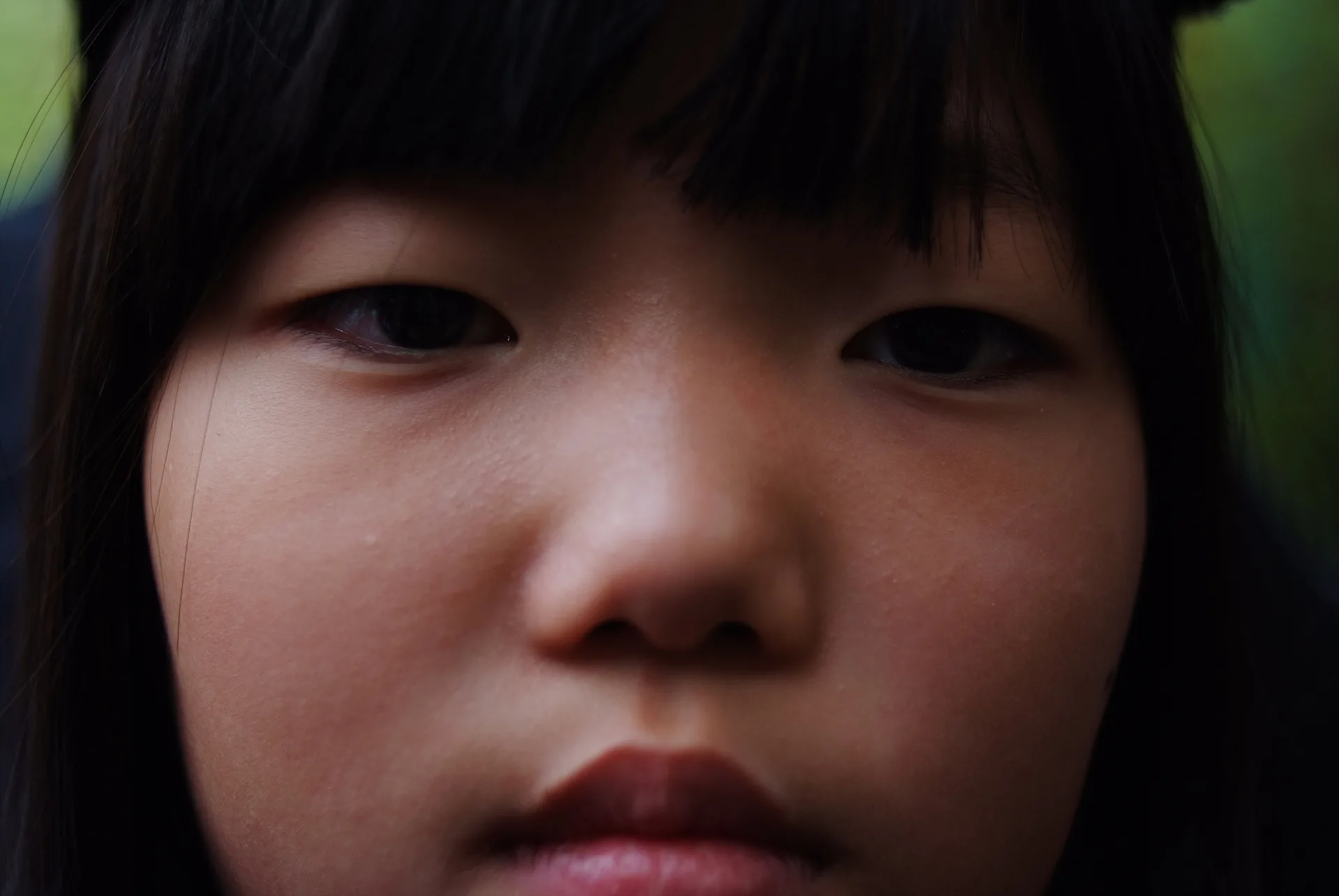 깊은 눈빛이 머무는 찰나의 인물 포트레이트 · 2011-10-22