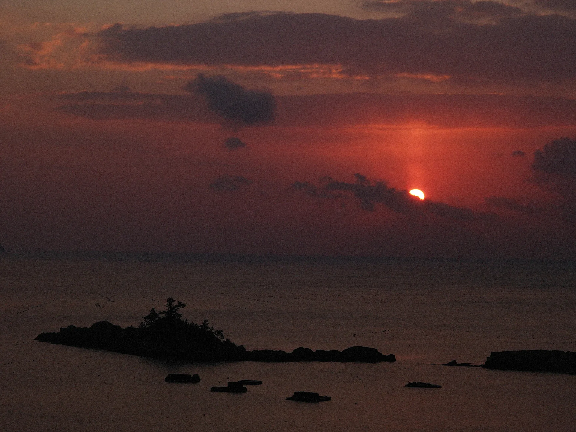 붉게 물든 대양의 끝, 고요한 겨울 노을 · 2009-01-25